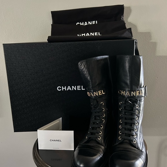 CHANEL Shiny Calfskin Lace Up Combat Boots 38.5 Black - Picture 9 of 15